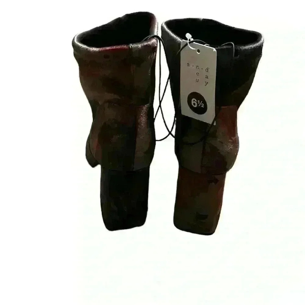 NWT A NEW DAY Target Velvet Floral Peacock Ankle Boots Heels Size 6.5 - Picture 3 of 7